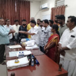 justice for saujanya….  ಸೌಜನ್ಯ ಹತ್ಯೆ ವಿರುದ್ಧ ಹೋರಾಟಗಾರ ಮಹೇಶ್ ತಿಮರೋಡಿ ಕೋಟ ಅಮೃತೇಶ್ವರಿ ದೇವಸ್ಥಾನ ಭೇಟಿ