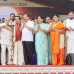  ಹುತಾತ್ಮ ಯೋಧ ಕ್ಯಾಪ್ಟನ್ ಪ್ರಾಂಜಲ್ (Captain Pranjal) ಪಾರ್ಥಿವ ಶರೀರದ ಅಂತಿಮ ದರ್ಶನ ಪಡೆದು ನಮನ‌ ಸಲ್ಲಿಸಿದ ಸಿಎಂ ಸಿದ್ದರಾಮಯ್ಯ (CM Siddaramayya)