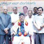 8 ಹೊಸ ರೈಲುಗಳಿಗೆ ಮೋದಿ ಹಸಿರು ನಿಶಾನೆ: ಕರ್ನಾಟಕ್ಕೆ ಮೂರು ರೈಲು ಕೊಡುಗೆ (PM Modi gives green signal to 8 new trains: Karnataka got 3 New Rails)