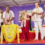 ಸಚಿವೆ ಲಕ್ಷ್ಮೀ ಹೆಬ್ಬಾಳಕರ್ ಶೀಘ್ರ ಗುಣಮುಖರಾಗಲು ಧರ್ಮಸ್ಥಳ ಮಂಜುನಾಥ ಸ್ವಾಮಿಯ ಪ್ರಸಾದ (Minister Lakshmi Hebbalkar receives Prasad from Dharmasthala Manjunatha Swamy for her speedy recovery)