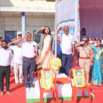 ಮುಖ್ಯಮಂತ್ರಿ ಸಿದ್ದರಾಮಯ್ಯನವರಿಂದ ಕ್ರಾಂತಿವೀರ ಸಂಗೊಳ್ಳಿ ರಾಯಣ್ಣನವರ ಪುತ್ಥಳಿಗೆ ಮಾಲಾರ್ಪಣೆ (Chief Minister Siddaramaiah garlands the statue of revolutionary hero Sangolli Rayanna)