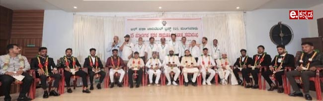 ಕಾಪು : ಸಮಾನ ಮನಸ್ಕ ತಂಡದಿಂದ ಬೃಹತ್ ರಕ್ತದಾನ ಶಿಬಿರ (Kaup: Massive blood donation camp by like-minded team)