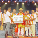 ಕುಂದಾಪುರ : ಪಟಾಕಿ ಅಂಗಡಿಗೆ ಬೆಂಕಿ – ಹಲವು ಅಂಗಡಿಗಳು ಸುಟ್ಟು ಕರಕಲು (Kundapur: Fire breaks out at firecracker shop – many shops gutted)