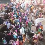 ಪರ್ಯಾಯ ಪೀಠಾರೋಹಣ ಗೈಯುವ ಮೊದಲು ಶಿರೂರು ಶ್ರೀಗಳಿಂದ ದಂಡತೀರ್ಥದಲ್ಲಿ ಸ್ನಾನ (Bathing in Kaup’s Danda Theertha by sheeruru Swamiji)