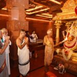 ಶ್ರೀ ಕೃಷ್ಣನ ನೇವೇದ್ಯಕ್ಕಾಗಿ ಹಾಲು ಕಾಯಿಸುವ ಅಡುಗೆ ಕೋಣೆ ಉದ್ಘಾಟಿಸಿದ ವಿತ್ತ ಸಚಿವೆ ನಿರ್ಮಲಾ ಸೀತಾರಾಮನ್ (Finance Minister Nirmala Sitharaman inaugurates milk-heating kitchen for offering to Lord Krishna)