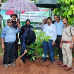 ಮಲಬಾರ್ ಗೋಲ್ಡ್ ಅಂಡ್ ಡೈಮಂಡ್ಸ್ ನಲ್ಲಿ ವಿಶ್ವ ಪರಿಸರ ದಿನಾಚರಣೆ (World Environment Day celebration at Malabar Gold and Diamonds)