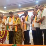 ಶ್ರೀ ಕೃಷ್ಣನ ನೇವೇದ್ಯಕ್ಕಾಗಿ ಹಾಲು ಕಾಯಿಸುವ ಅಡುಗೆ ಕೋಣೆ ಉದ್ಘಾಟಿಸಿದ ವಿತ್ತ ಸಚಿವೆ ನಿರ್ಮಲಾ ಸೀತಾರಾಮನ್ (Finance Minister Nirmala Sitharaman inaugurates milk-heating kitchen for offering to Lord Krishna)