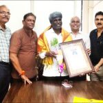 ಉಡುಪಿ ಮಂಗಳೂರಿನ ದೇವಸ್ಥಾನಗಳಲ್ಲಿ ಮಾಜಿ ಕ್ರಿಕೆಟಿಗ ರವಿಶಾಸ್ತ್ರಿಯವರಿಂದ ವಿಶೇಷ ಪೂಜೆ (Former cricketer Ravi Shastri performs special prayers at temples in Udupi and Mangaluru.)