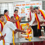 ನವದೆಹಲಿ  ಸ್ವಿಸ್ ಅಧ್ಯಕ್ಷರ ಜೊತೆ ಔತಣಕೂಟದಲ್ಲಿ ಪ್ರಧಾನಿ ಮೋದಿ, ಡಾ. ಆನಂದ ಸಂಕೇಶ್ವರ ಭಾಗಿ (New Delhi: Prime Minister Modi and Dr. Anand Sankeshwar attend a banquet with the Swiss President.)